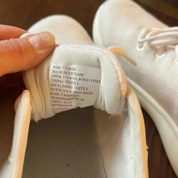 FLX DYNAMIC WOOL SOFT TRAINING SNEAKERS 7.5 wide - Picture 6 of 6